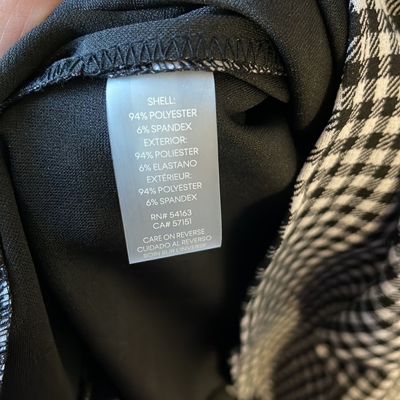 Calvin Klein Ruffle Hem Belted Dress Sz 6 - Picture 4 of 4